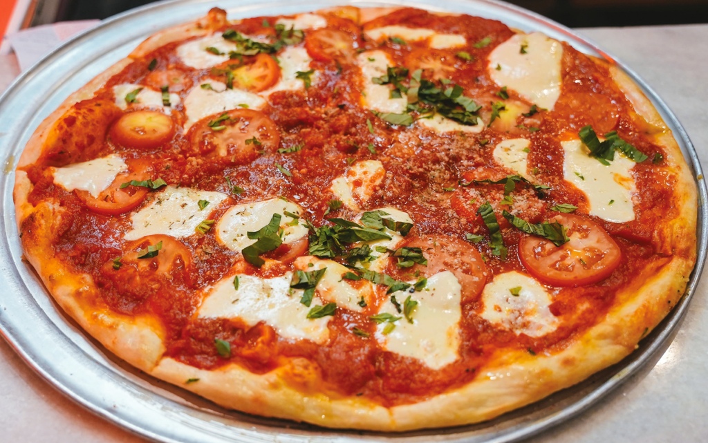 Johnny C's Italian Eatery'